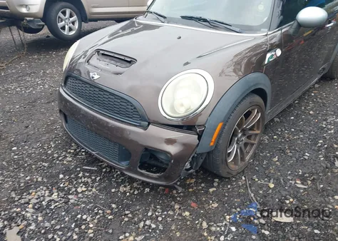 2009 Mini Cooper S Clubman z USA, uszkodzony, nr VIN WMWMM33569TP89990